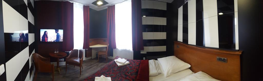 Hotel Global 索科洛夫 外观 照片